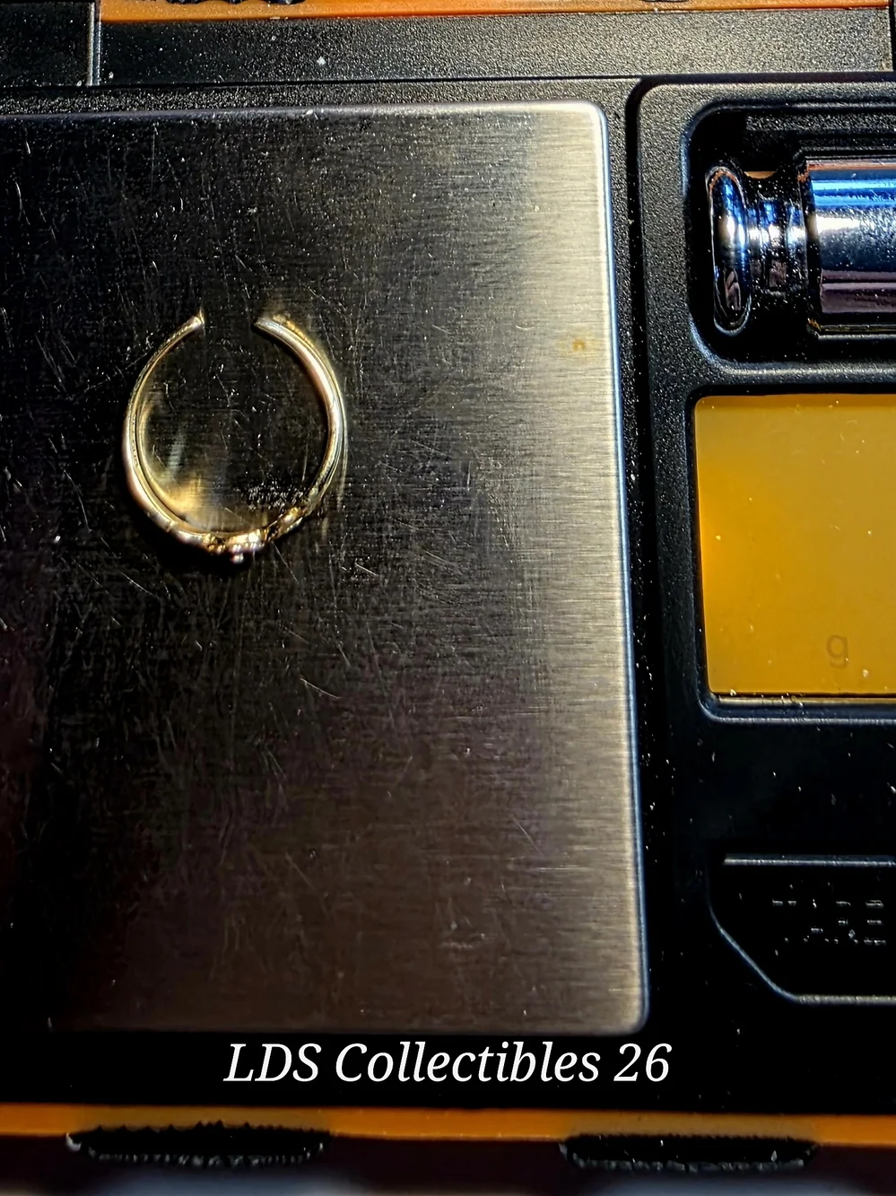 Gold Leaf Toe Ring - Women's Adjustable 14K Gold Toe Ring - Picture 10 of 12